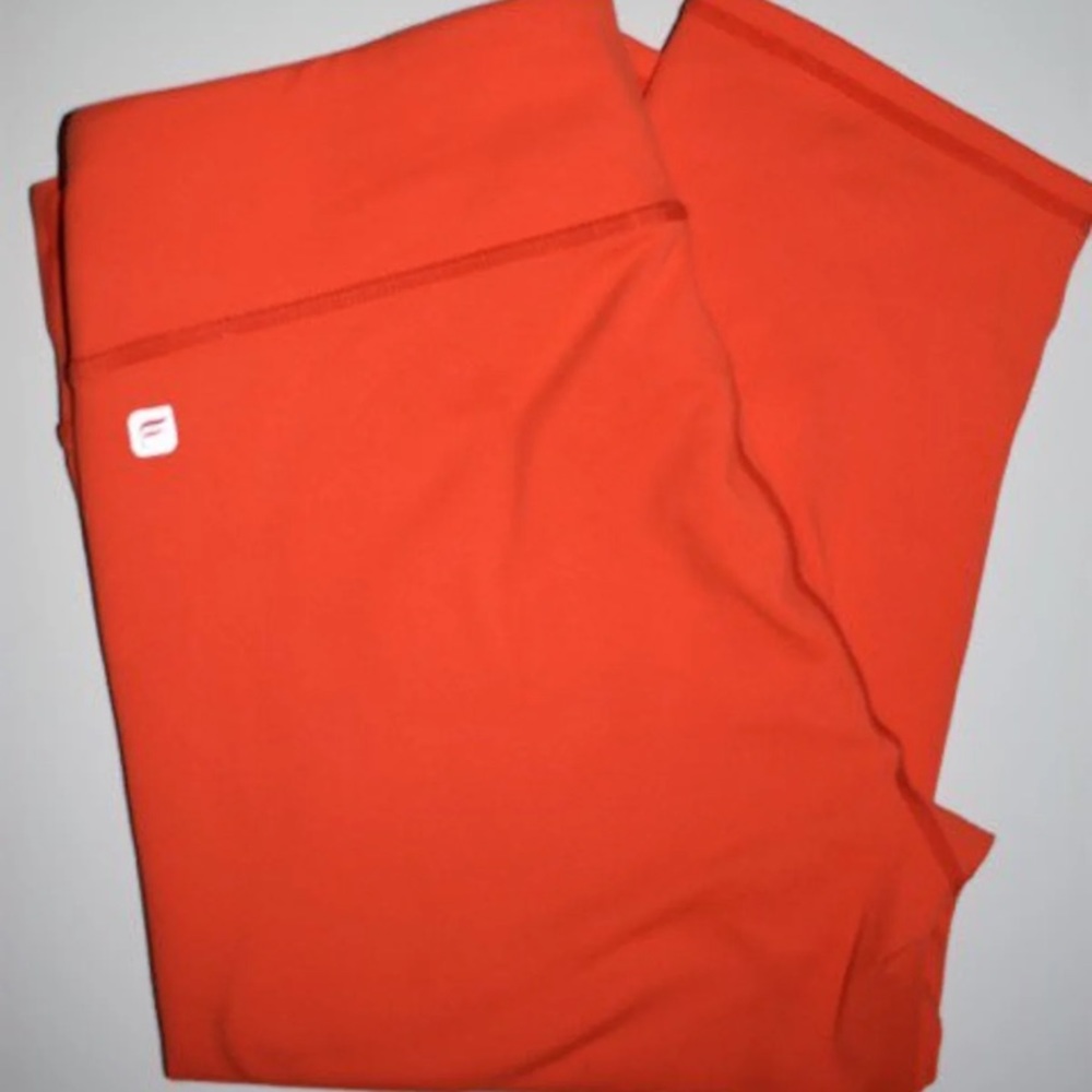 Fabletics Leggings Orange Capri Medium